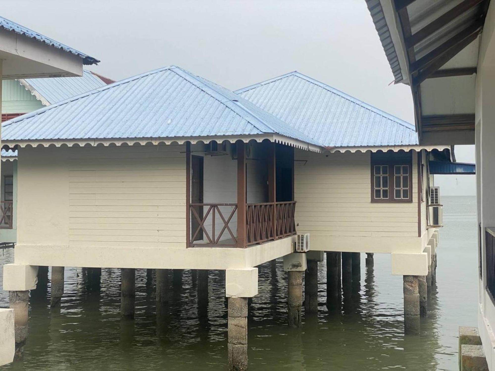 Capital O 91118 Chalet Seri Idaman บายันเลอปาส ภายนอก รูปภาพ